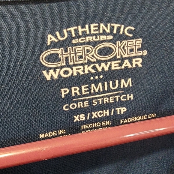 CHEROKEE Women's green scrub top size XS - Picture 4 of 10